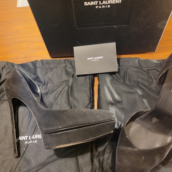 Saint Laurent black suede stiletto, size 7.5 - Picture 11 of 13